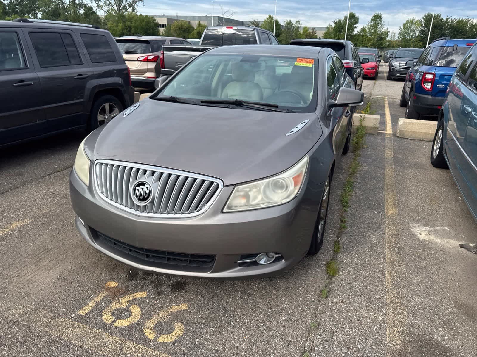 Used 2010 Buick LaCrosse CXL FWD image 2