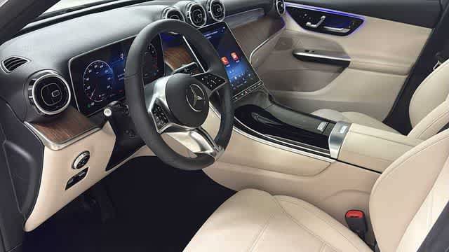 Used 2026 Mercedes-Benz GLC 300 4MATIC image 29
