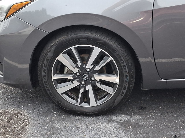 Used 2025 Nissan Versa SV FWD image 8