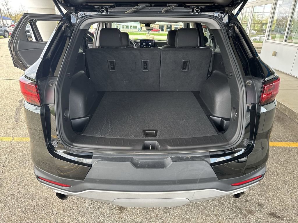 Certified 2025 Chevrolet Blazer LT AWD/4WD image 18