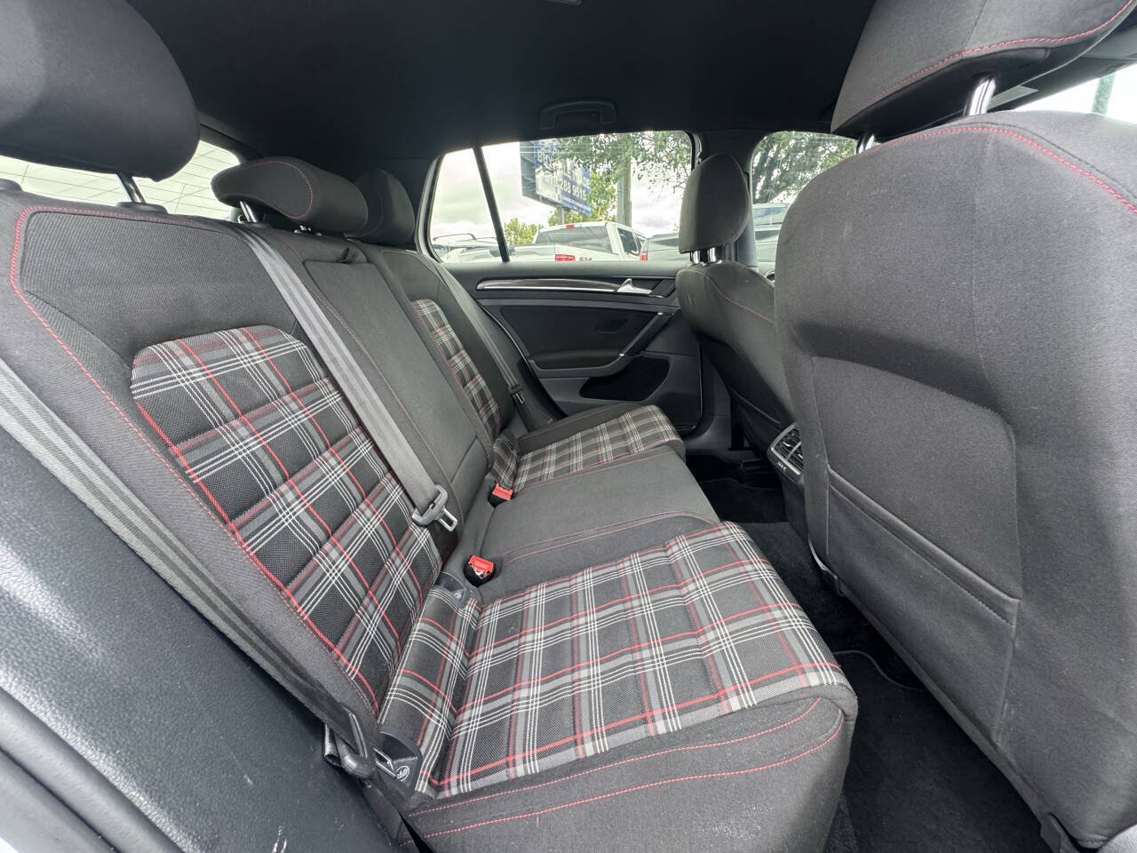 Used 2015 Volkswagen GTI S FWD image 19