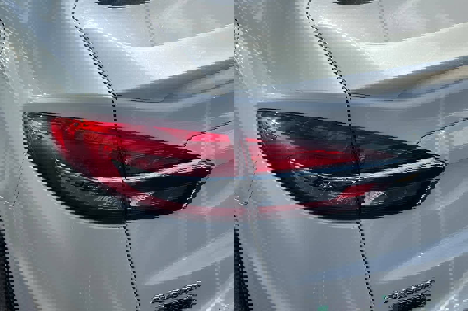 Used 2019 Ford Fusion Energi Titanium image 20