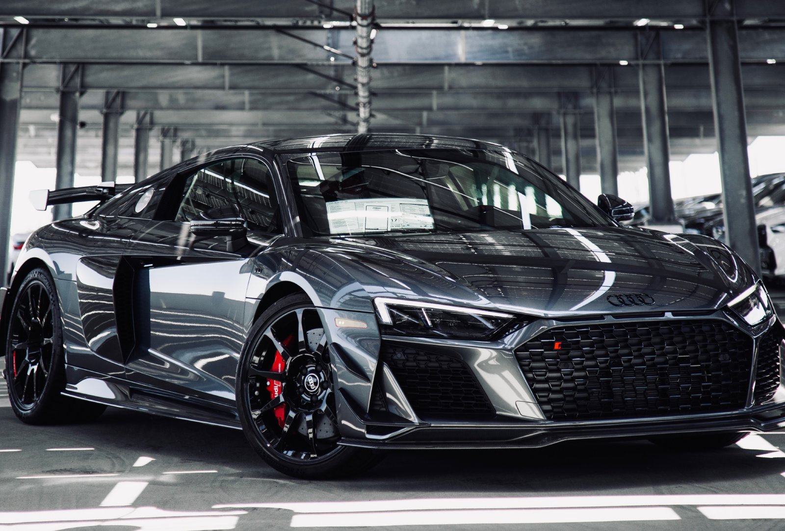 Used 2023 Audi R8 V10 GT RWD image 3