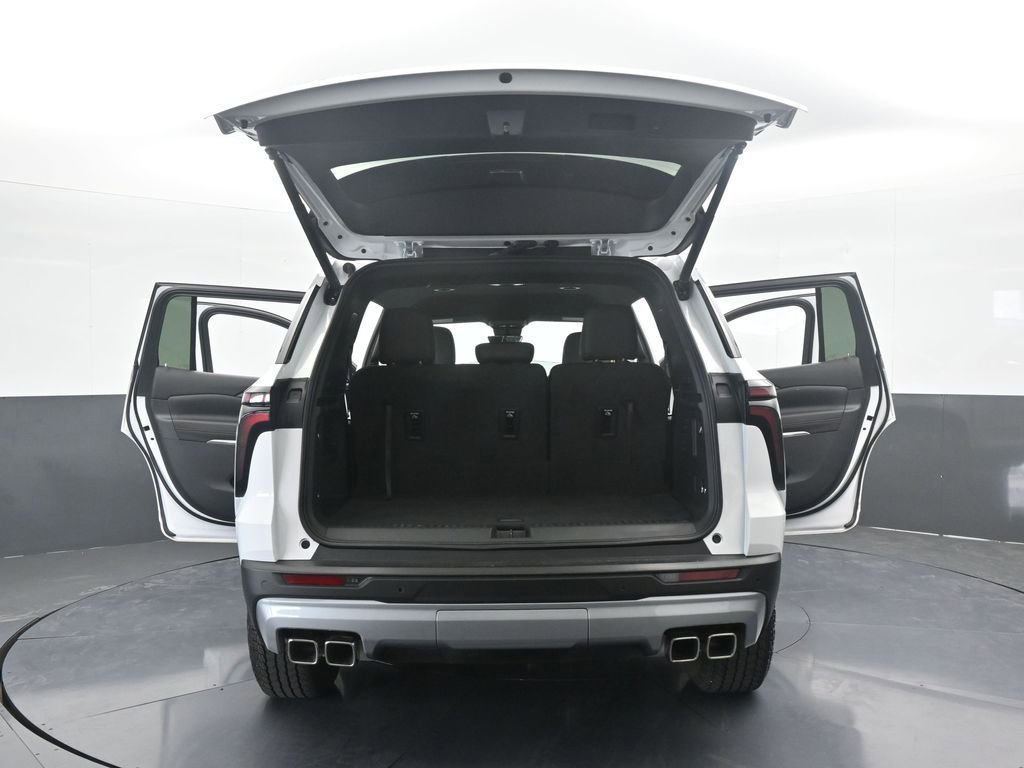 Used 2024 Chevrolet Traverse Z71 w/ Enhanced Driving Package image 89