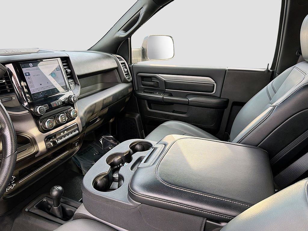 Used 2022 RAM 3500 Tradesman image 19