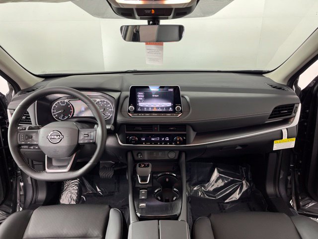 New 2026 Nissan Rogue Dark Armor FWD image 39