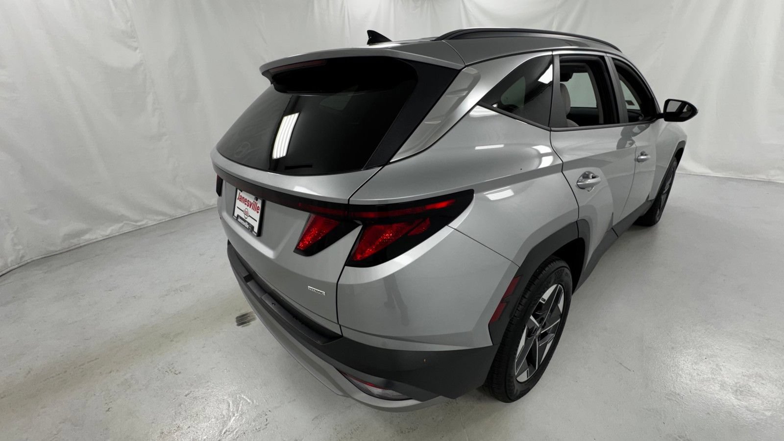 Used 2025 Hyundai Tucson SEL AWD/4WD image 3