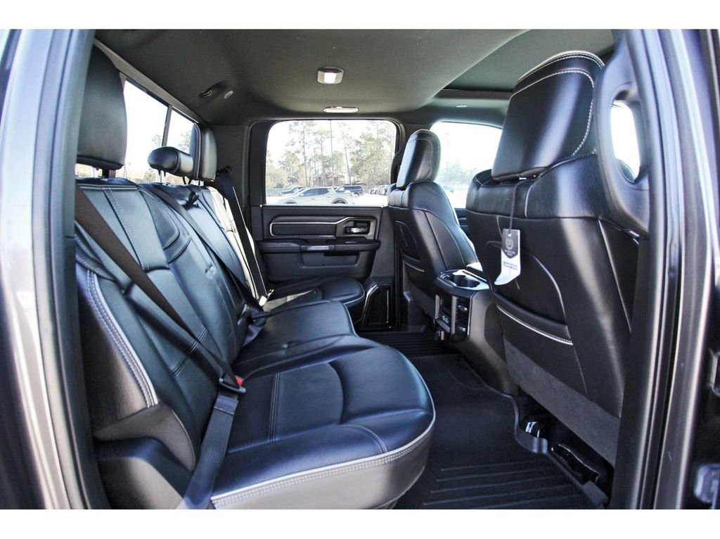 Used 2024 RAM 3500 Limited image 10