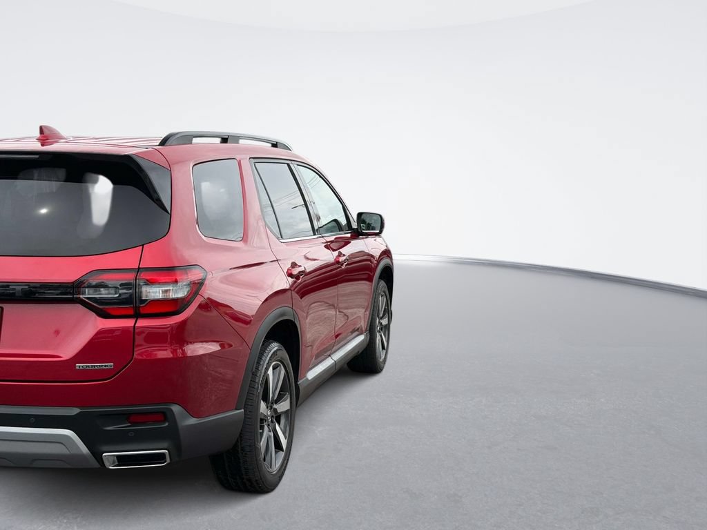 Used 2024 Honda Pilot Touring image 5