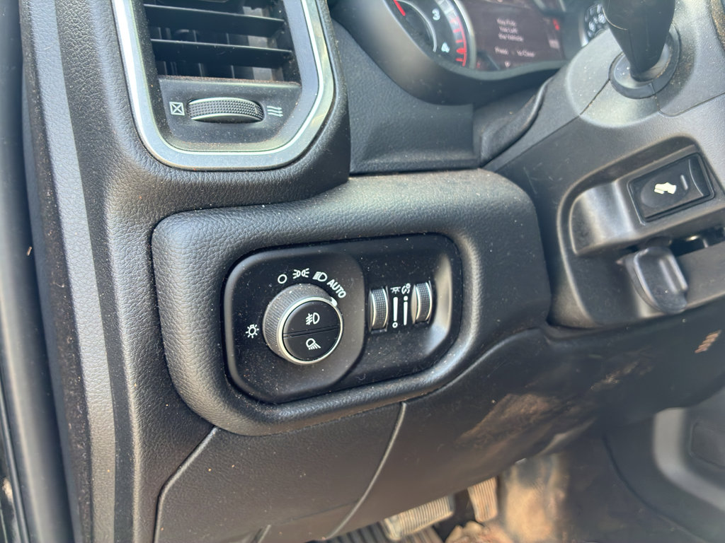 Used 2020 RAM 3500 Laramie w/ Night Edition image 12