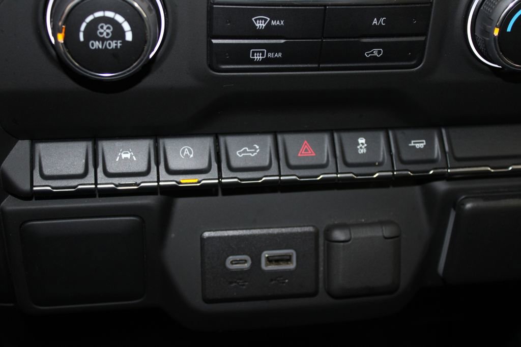 Used 2024 Chevrolet Silverado 1500 Custom image 42