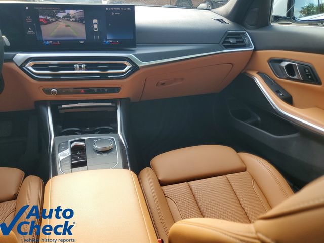Used 2024 BMW 330i Sedan w/ Convenience Package RWD image 15