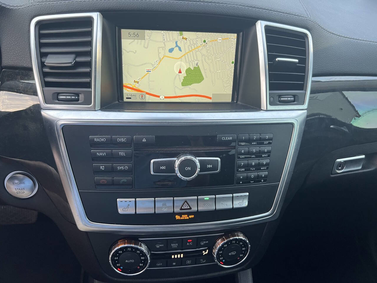 Used 2016 Mercedes-Benz GL 450 4MATIC image 30