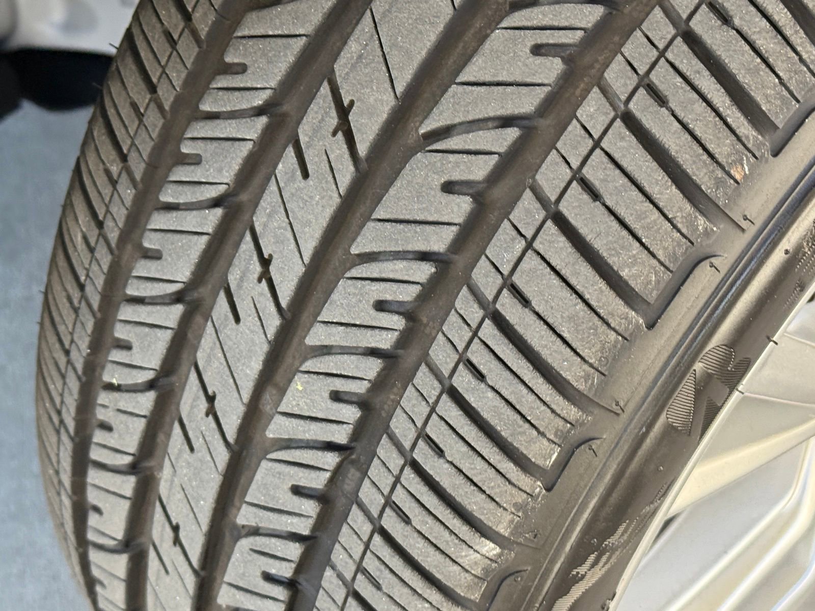 Certified 2023 BMW 330e image 19