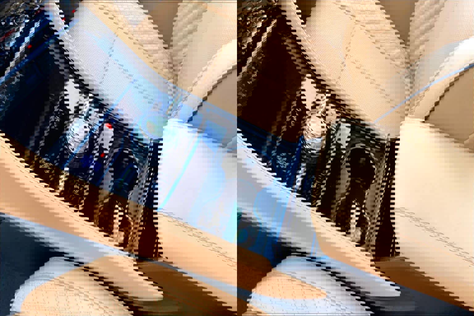 Used 2025 Jeep Grand Cherokee Summit image 17