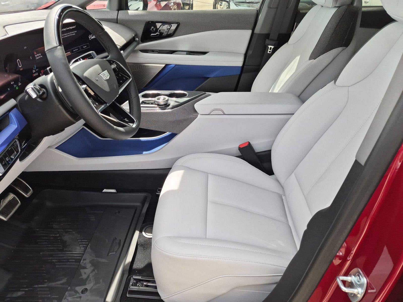 New 2027 Cadillac Optiq Sport w/ LPO, Floor Liner Package AWD/4WD image 10