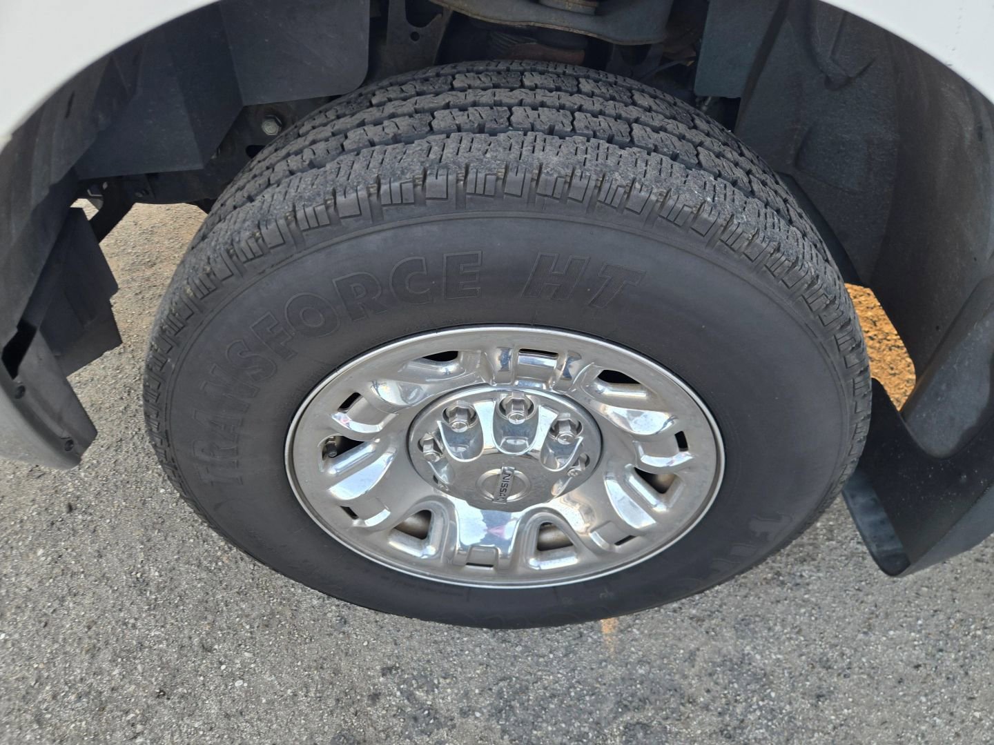 Used 2017 Nissan NV 3500 SV w/ SV Technology Package image 27