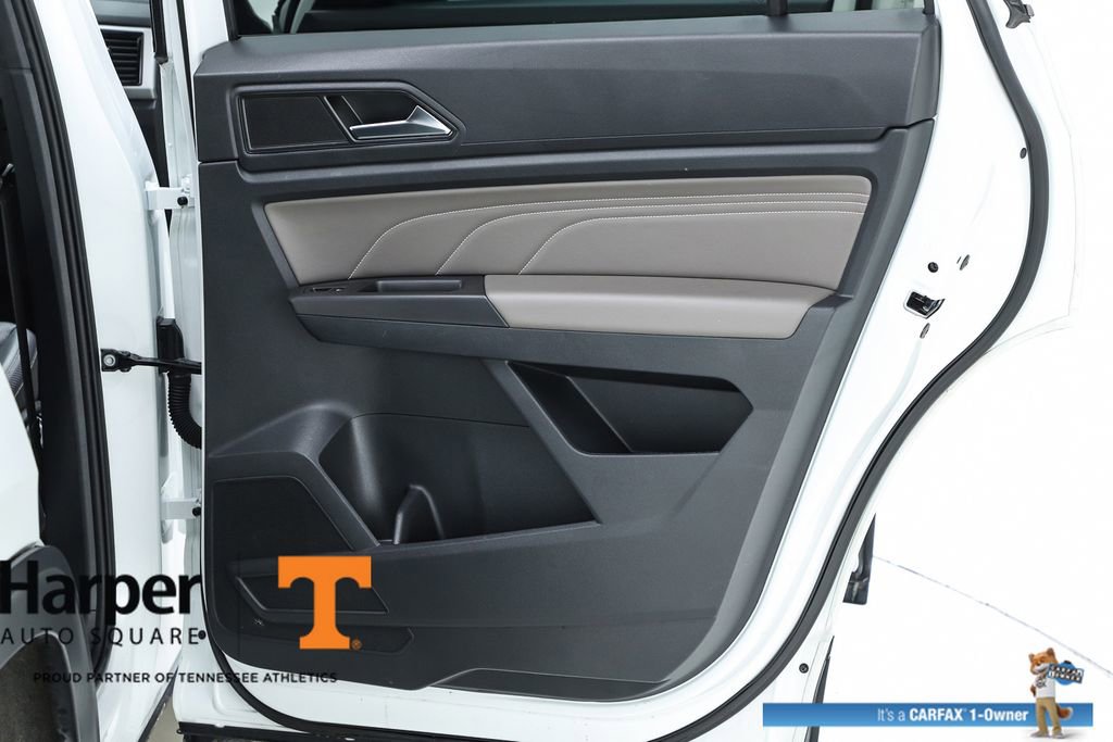 Used 2023 Volkswagen Atlas Cross Sport SE w/ Panoramic Sunroof Package FWD image 70