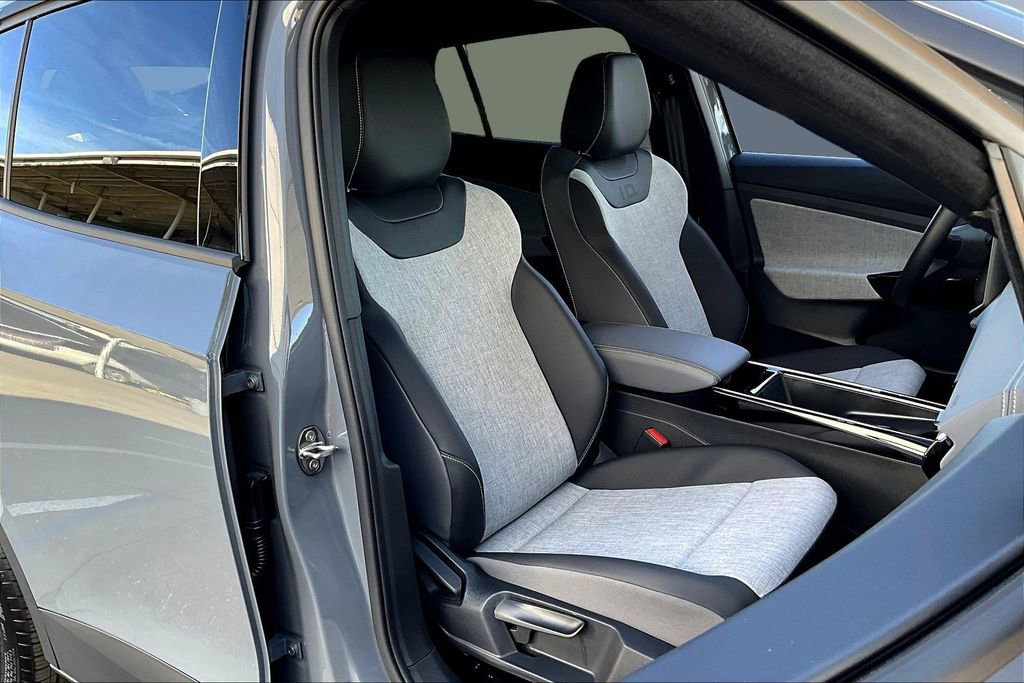 New 2026 Volkswagen ID.4 Pro image 25