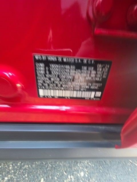 Used 2025 Honda HR-V Sport image 18