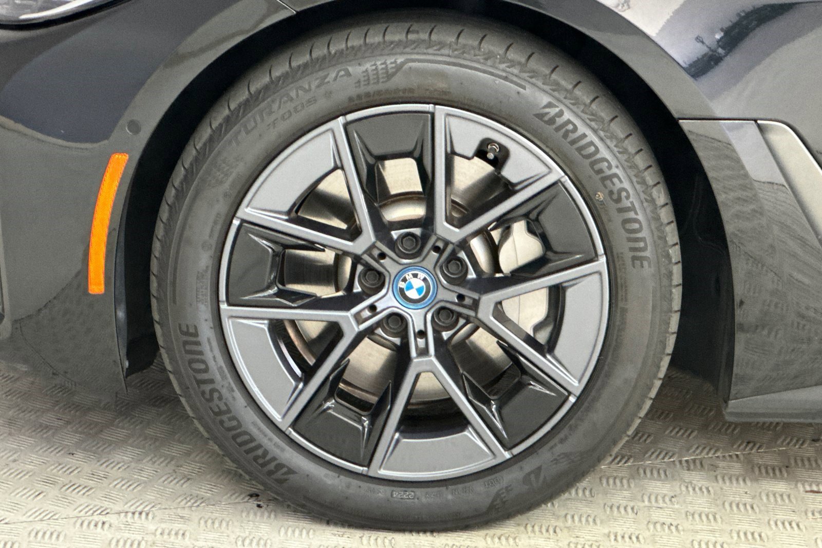 Certified 2023 BMW i4 eDrive35 RWD image 11