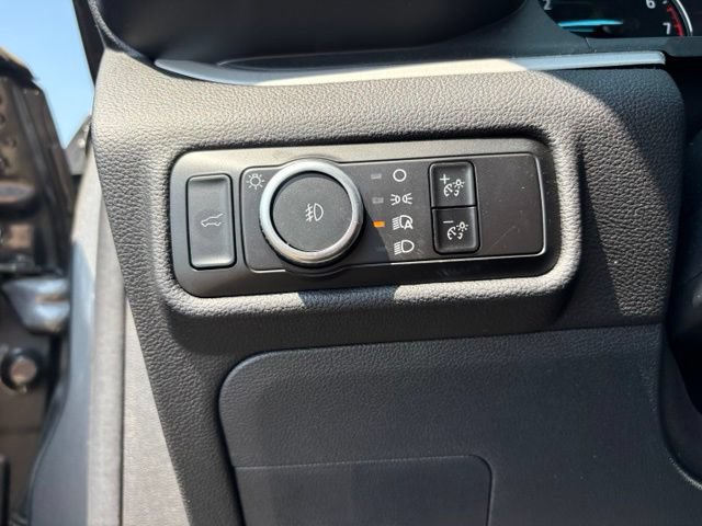 Used 2024 Ford Explorer XLT w/ Equipment Group 202A AWD/4WD image 23