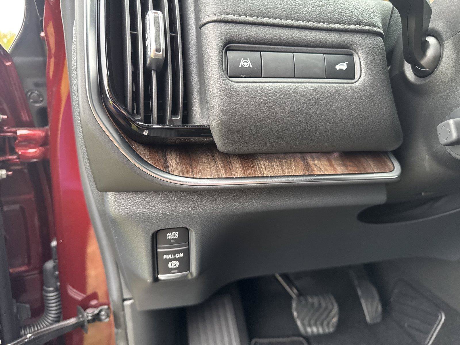 New 2026 Nissan Armada Platinum AWD/4WD image 14