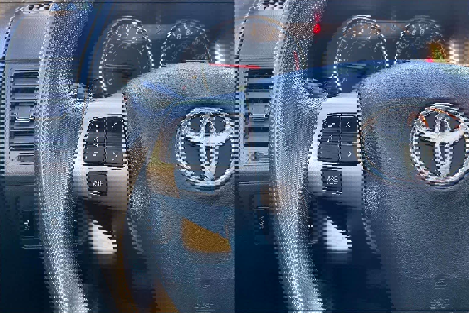 Used 2011 Toyota Corolla S image 23