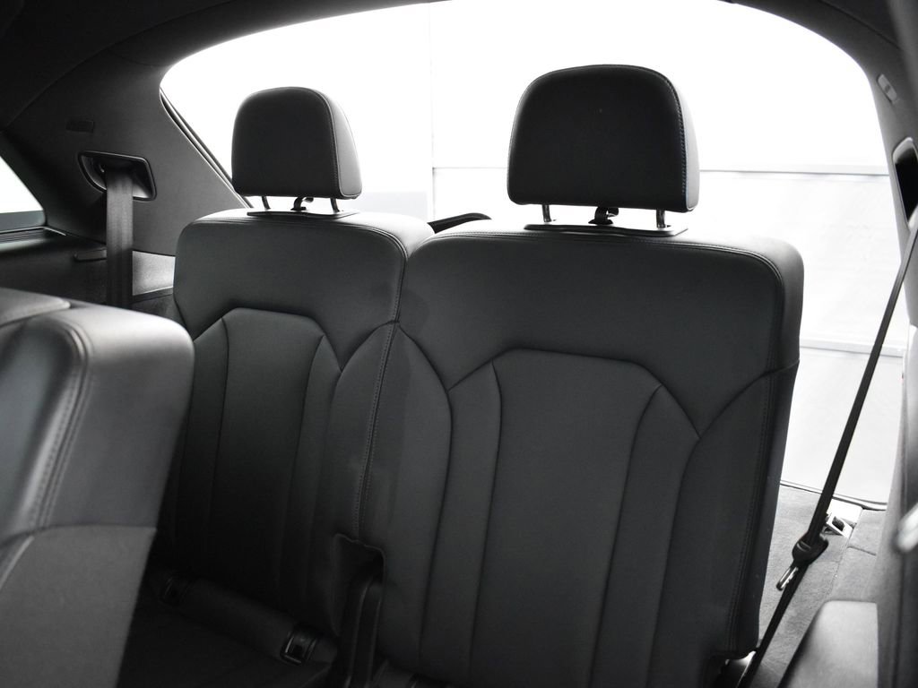 Used 2022 Audi Q7 2.0T Premium Plus image 30