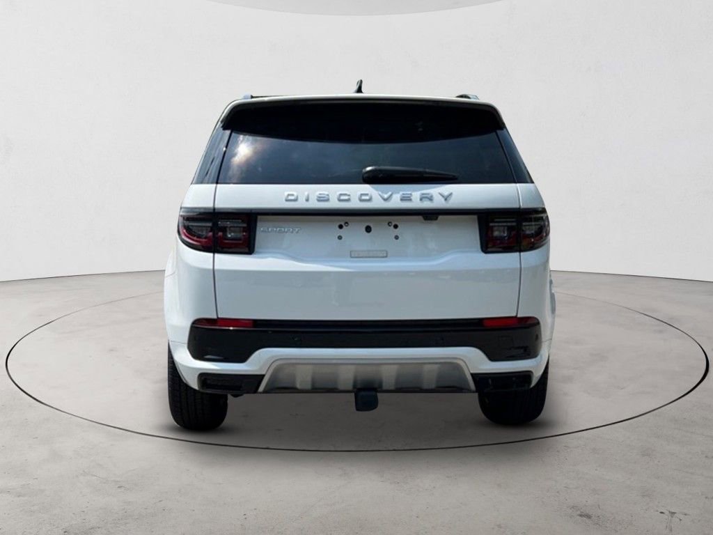 New 2025 Land Rover Discovery Sport S image 4