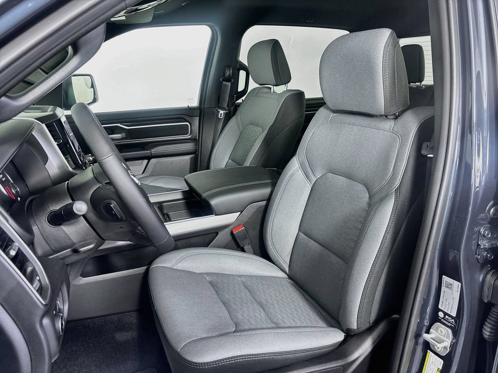 New 2026 RAM 1500 Big Horn AWD/4WD image 9