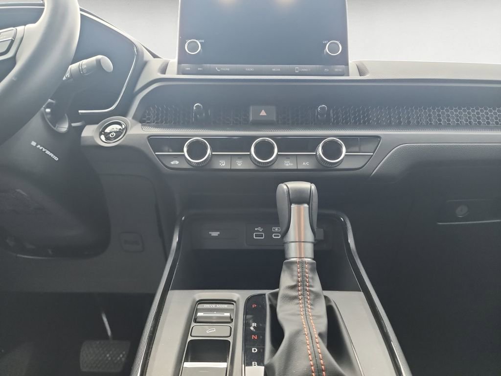 Used 2025 Honda CR-V Sport image 11