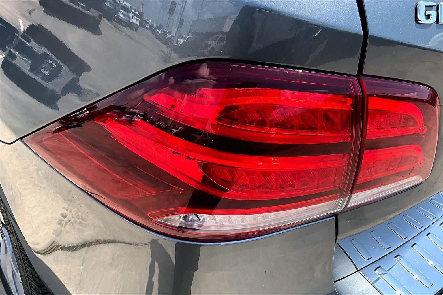 Used 2018 Mercedes-Benz GLE 350 image 29