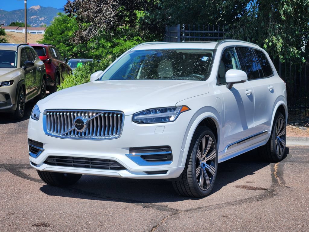 Used 2023 Volvo XC90 T8 Plus w/ Protection Package Premier AWD/4WD image 23