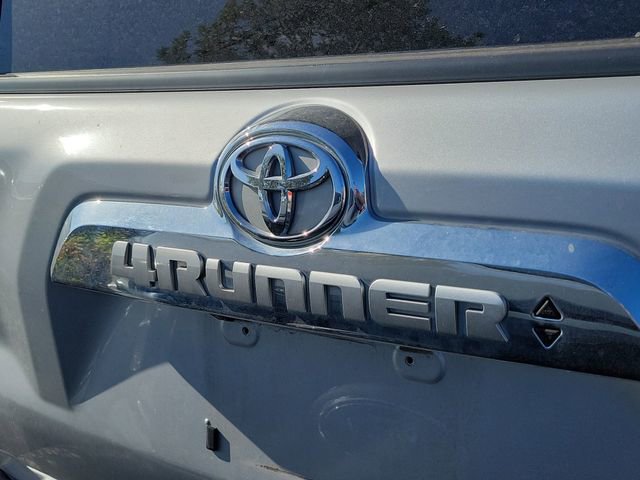 Used 2017 Toyota 4Runner Limited image 5