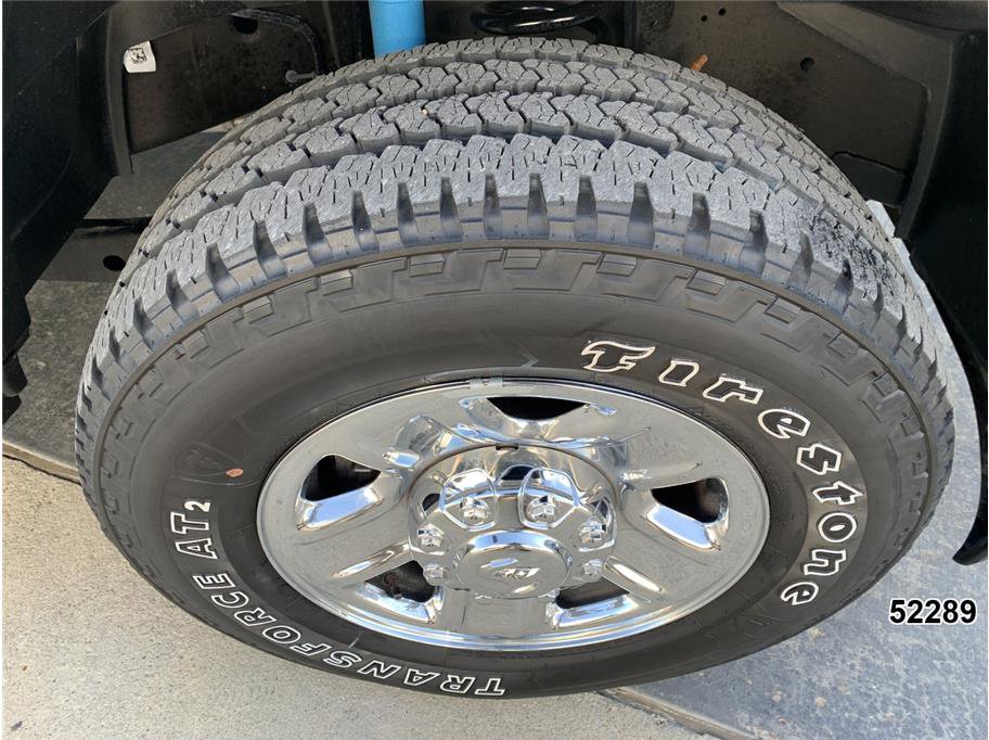 Used 2024 RAM 2500 Tradesman w/ Chrome Appearance Group AWD/4WD image 16