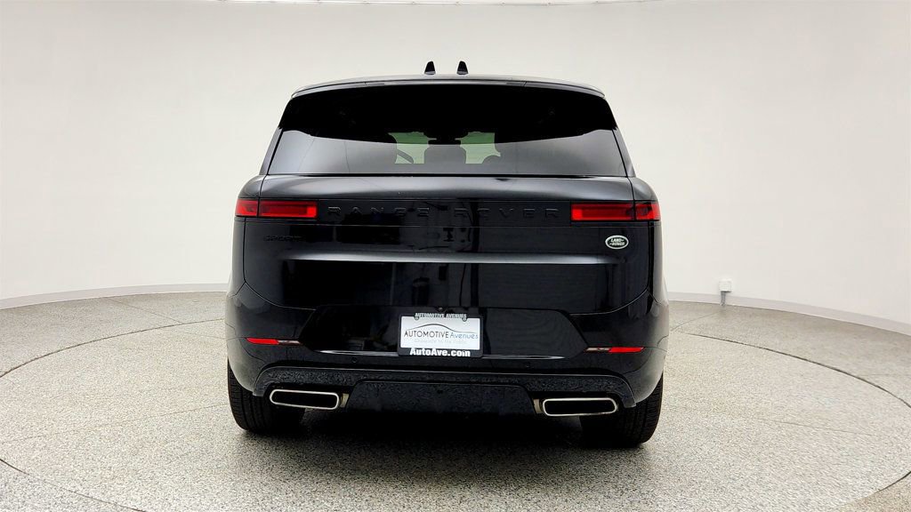 Used 2023 Land Rover Range Rover Sport SE Dynamic image 6