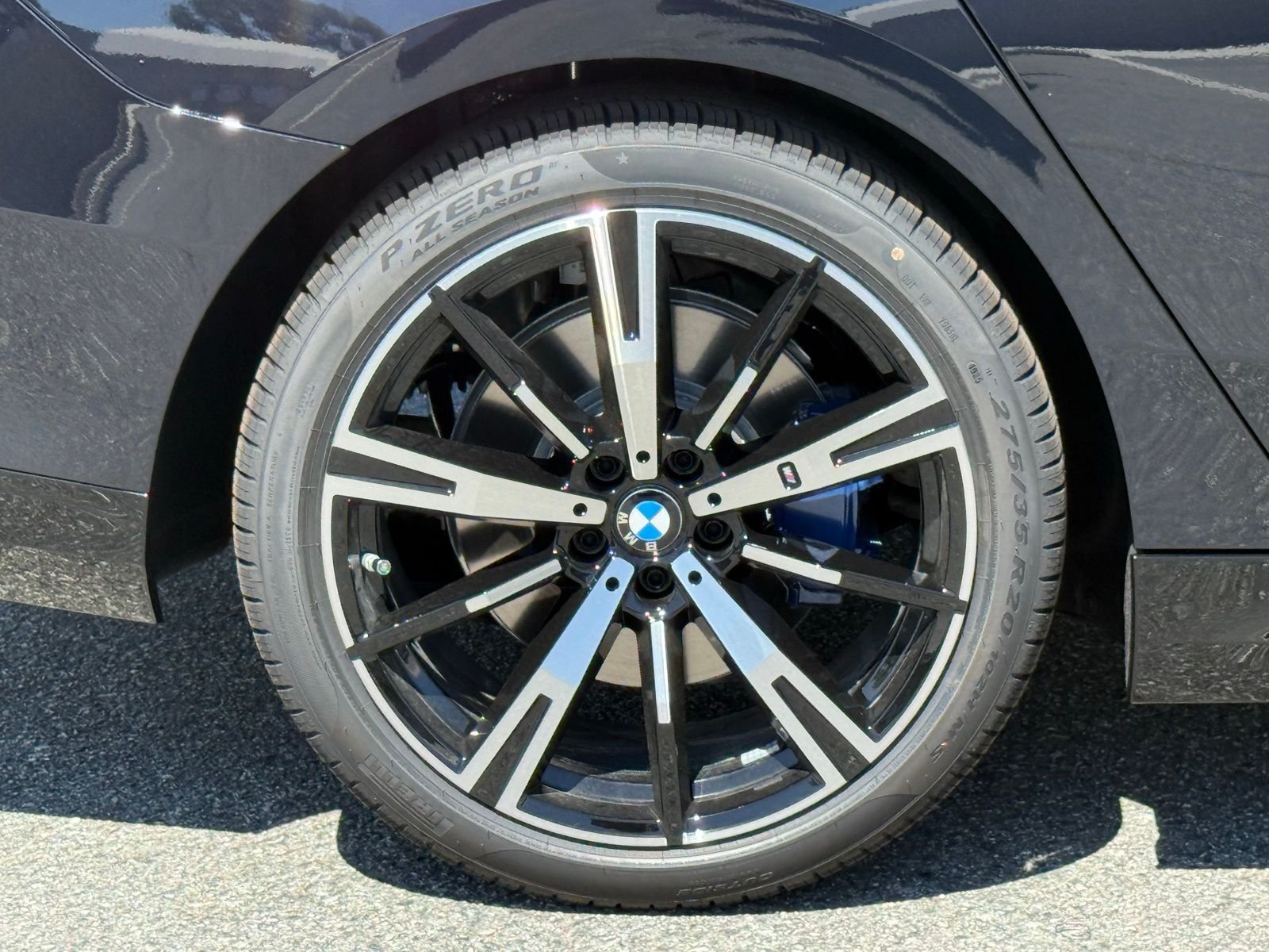 New 2026 BMW 530i w/ M Sport Package RWD image 17