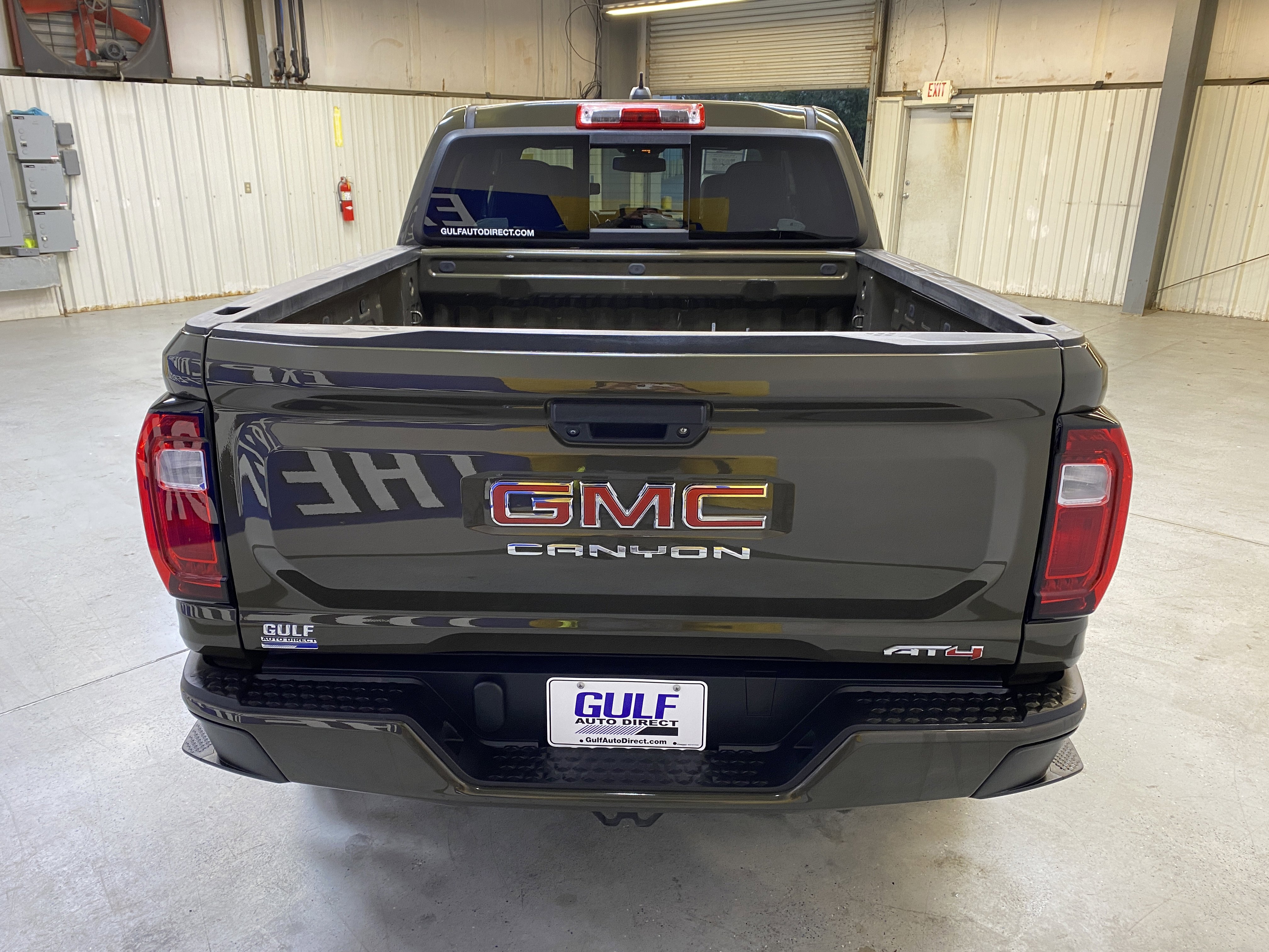 Used 2024 GMC Canyon AT4 image 7