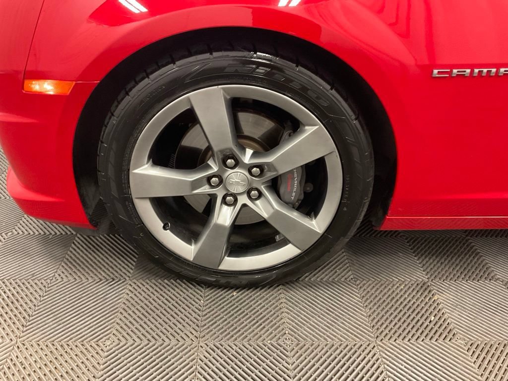 Used 2011 Chevrolet Camaro SS w/ RS Package RWD image 16