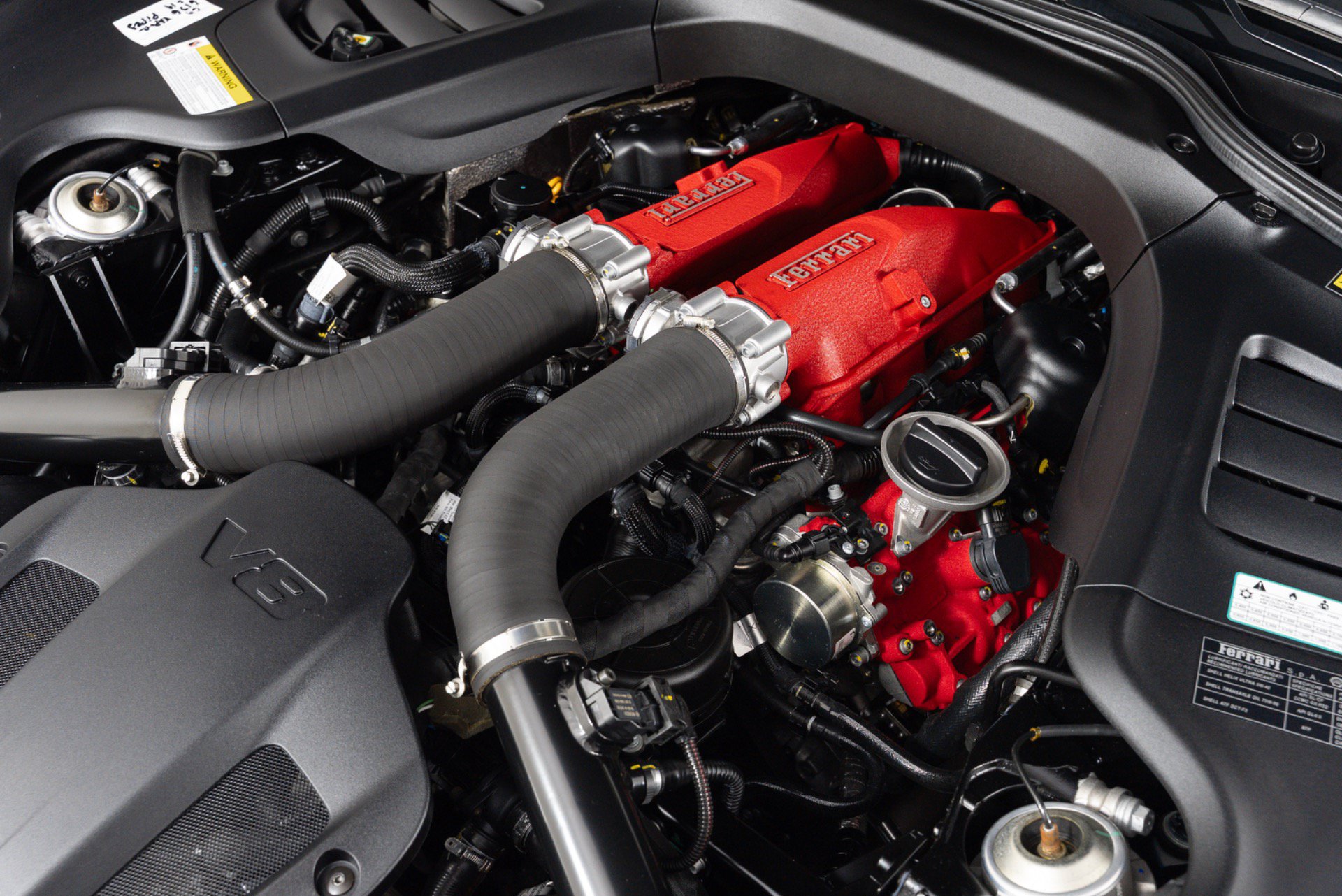 Used 2019 Ferrari GTC4Lusso T RWD image 50