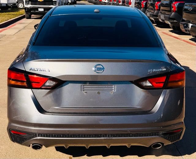 Used 2020 Nissan Altima 2.5 Platinum image 3