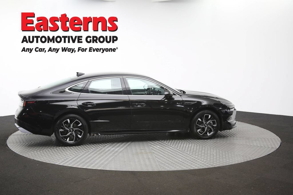 Used 2025 Hyundai Sonata SEL FWD image 46