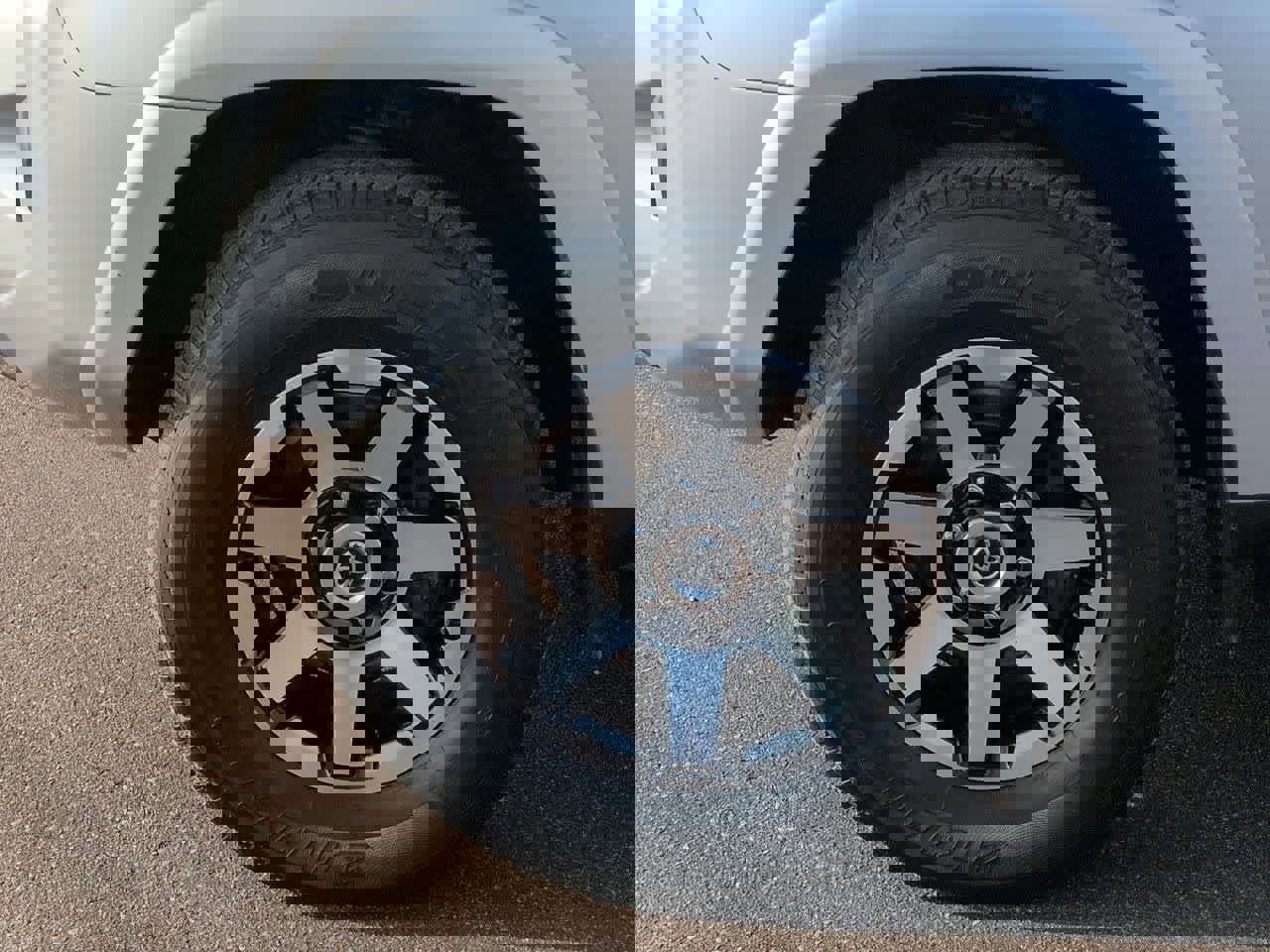 Used 2024 Toyota 4Runner TRD Off-Road image 13