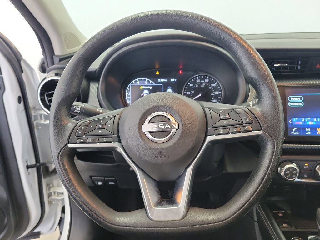 Used 2023 Nissan Kicks SV FWD image 21