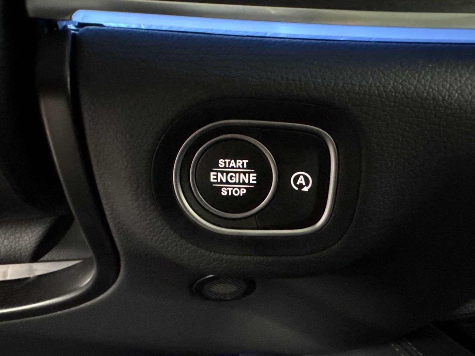 New 2026 Mercedes-Benz GLS 450 4MATIC image 16
