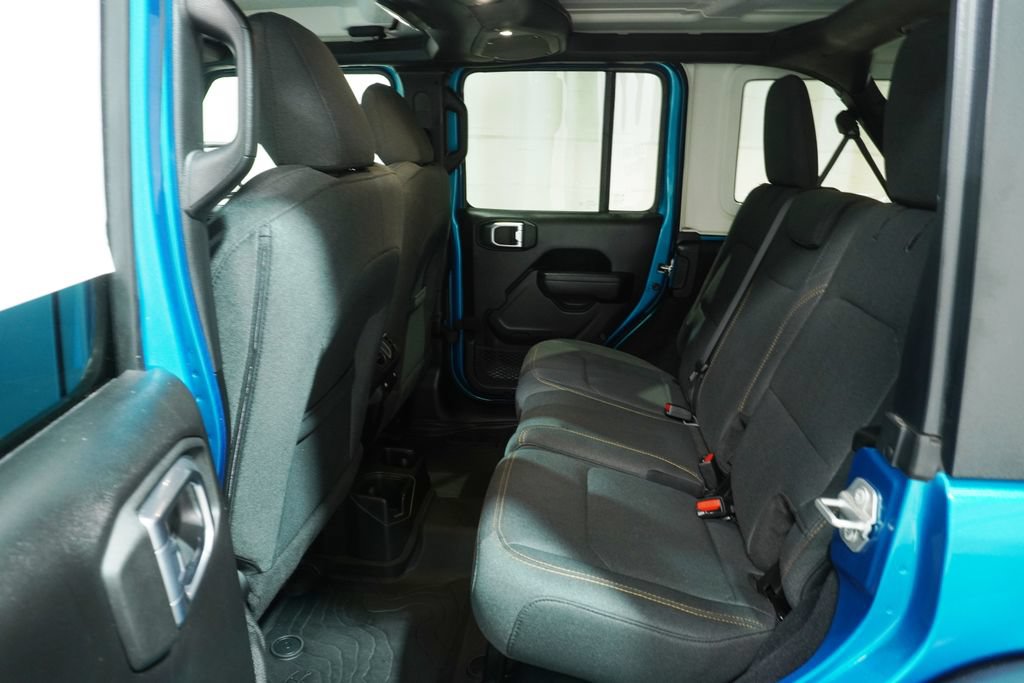Used 2024 Jeep Wrangler Unlimited Sport AWD/4WD image 12