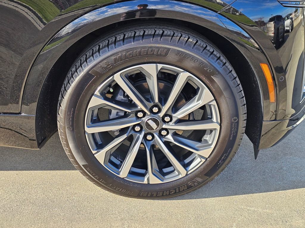 Used 2025 Cadillac Lyriq Sport image 10