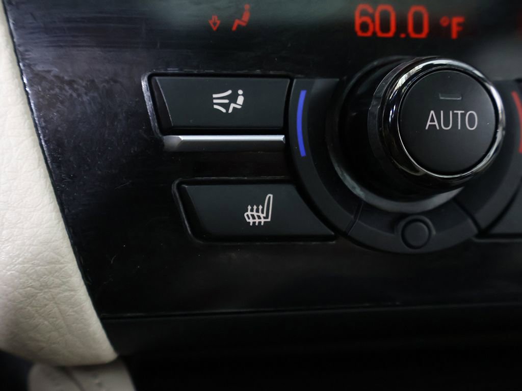 Used 2014 BMW 550i xDrive Sedan AWD/4WD image 56