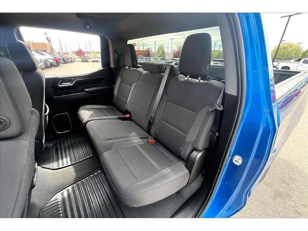 Used 2023 Chevrolet Silverado 1500 LT AWD/4WD image 29
